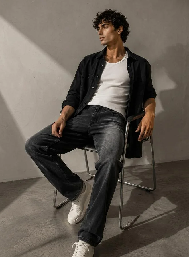 Styli Men Black Relaxed Fit Faded Jeans