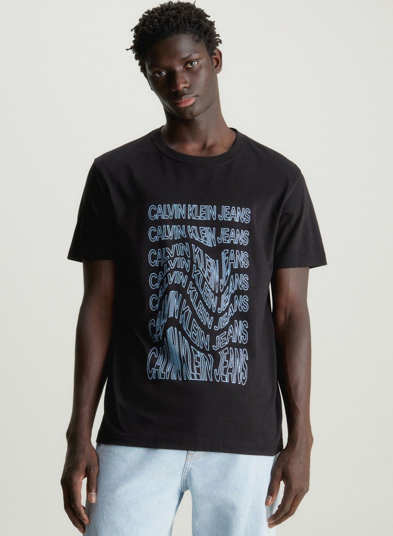 كالفن كلاين جينز تيشيرت بطبعة شعار الماركة - Image 1