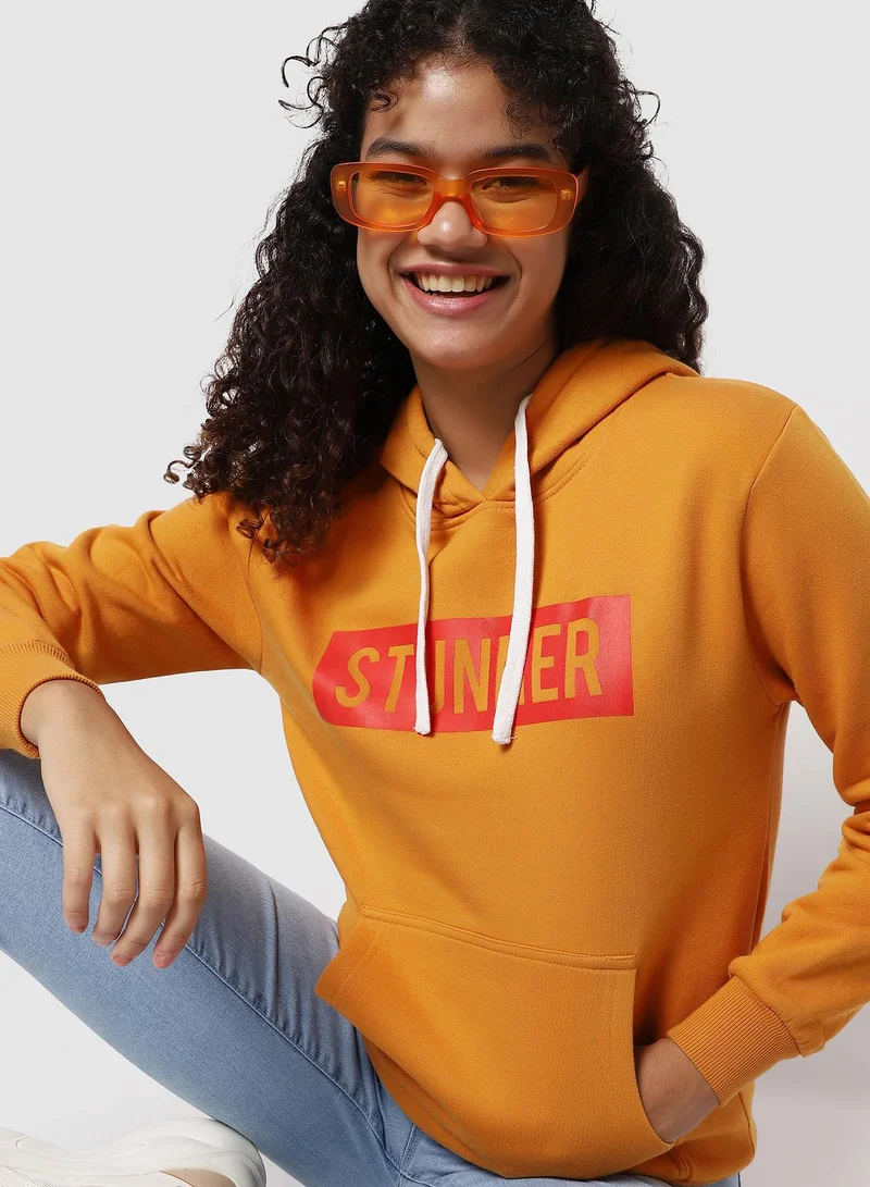 Campus Sutra Women's Mustard Yellow Stunner Print Pullover Hoodie