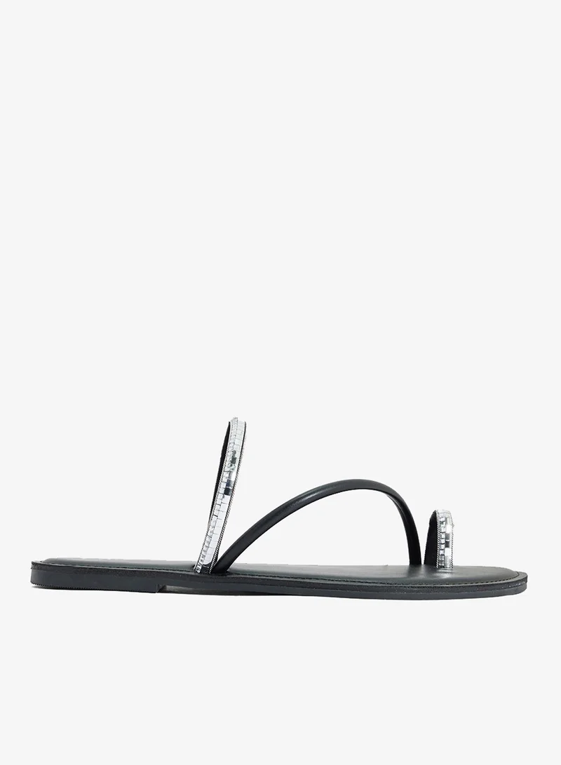 ايلا صندل فلات بأصبع