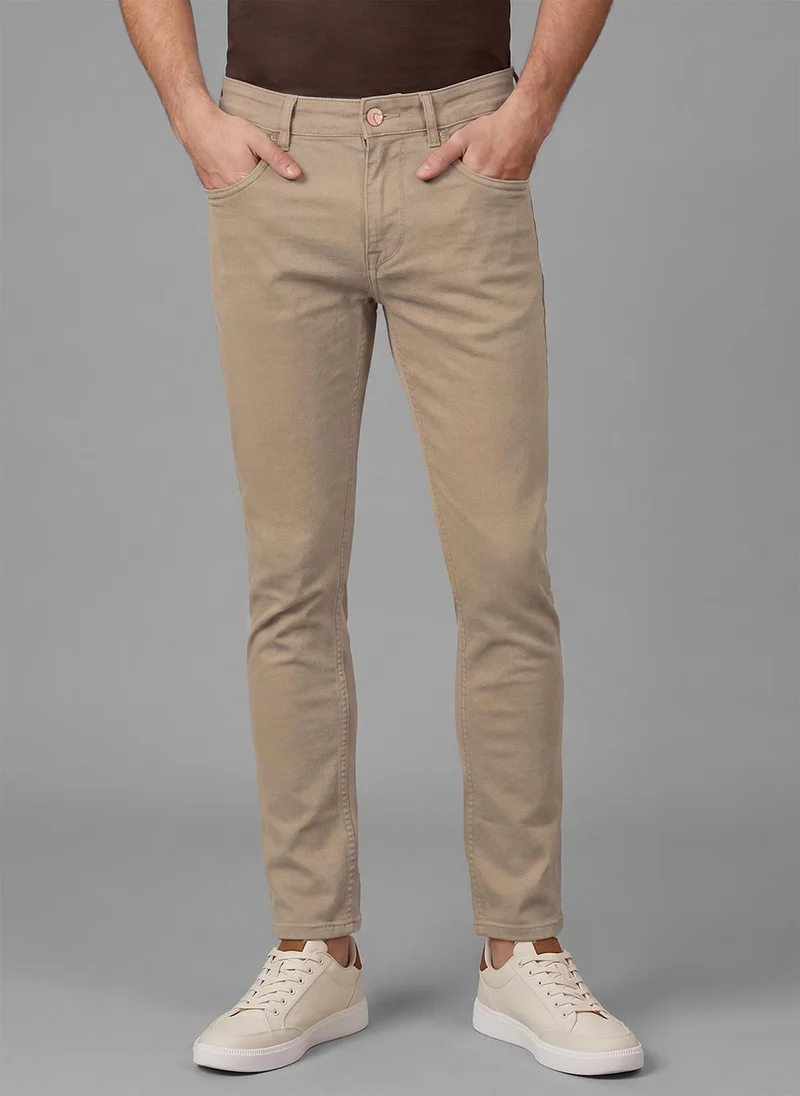 Being Human Men Cropped Regular Fit Mid-Rise Stretchable Cotton Jeans