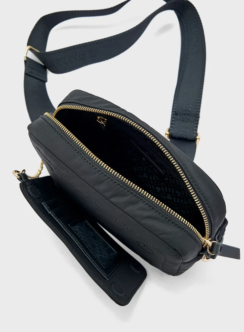 TOMMY HILFIGER Logo Detail Zip Over Crossbody