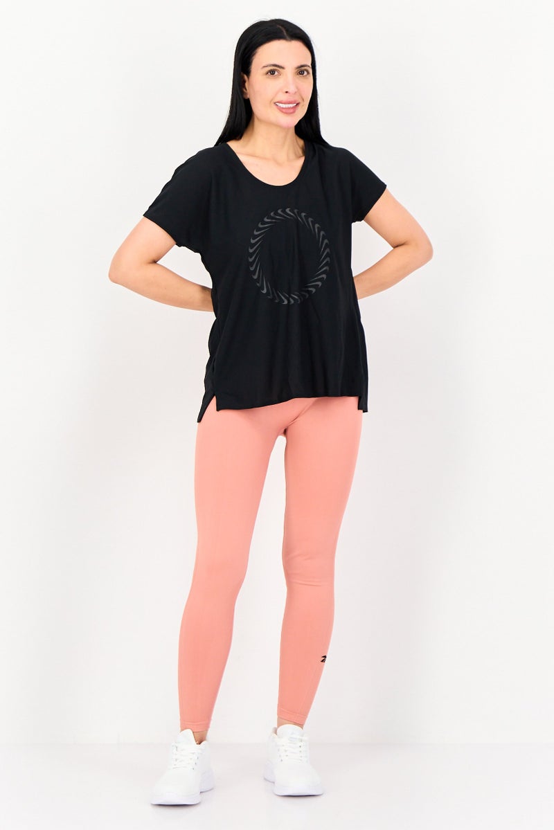 Nike تي شيرت رياضي نسائي قصير الأكمام للجري، أسود - Image 4