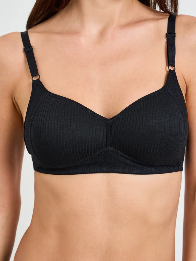 Take Two Black Black Ribbed Padded Non Wired Bra for Women | Best Price UAE