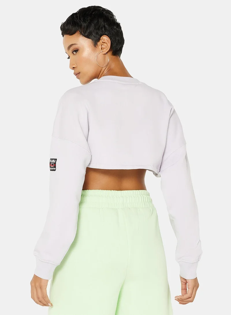 فوبو سويت شيرت بشعار الماركة برقبة دائرية