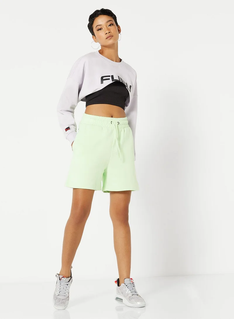 فوبو سويت شيرت بشعار الماركة برقبة دائرية