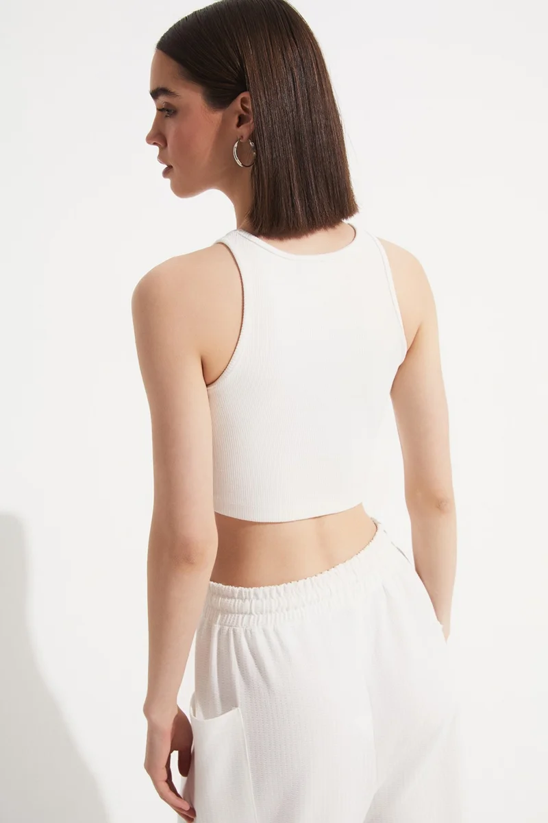 JUNE Women's Body-Smooth Halter Neck Crop Camisole Blouse