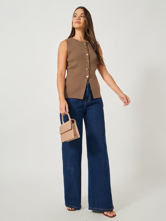 Styli Styli Plain Sleeveless Waistcoat Look Knit Top  - Image 2