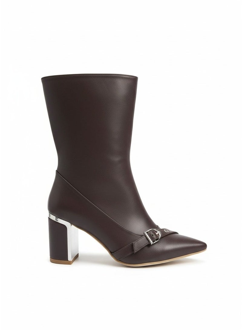 Vbranda Elegant ankle boot with a modern sophisticated design - Image 1