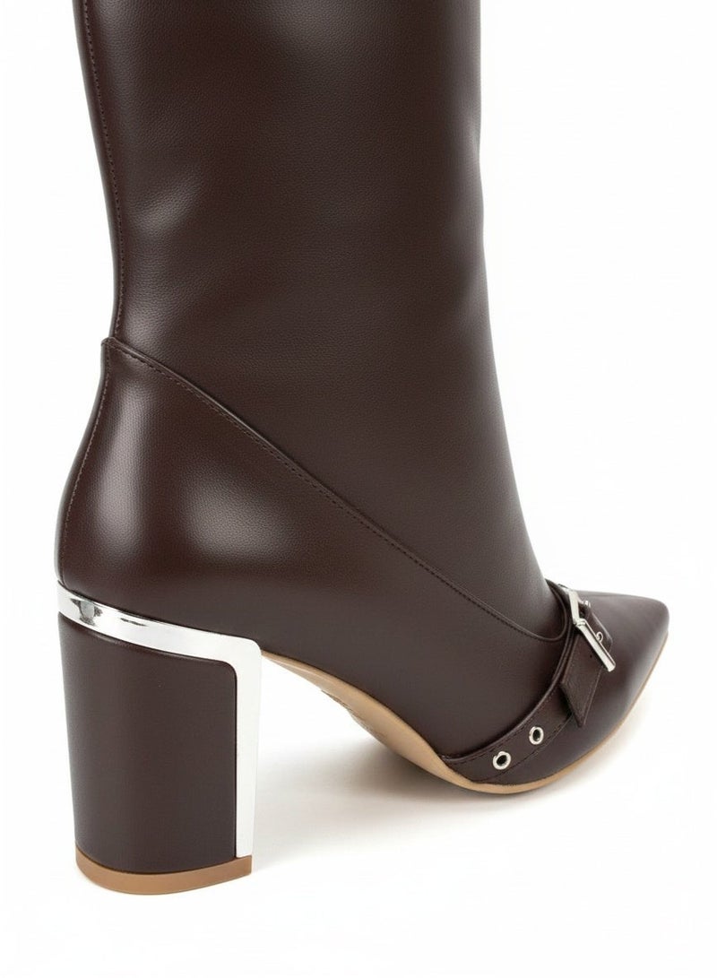 Vbranda Elegant ankle boot with a modern sophisticated design - Image 2