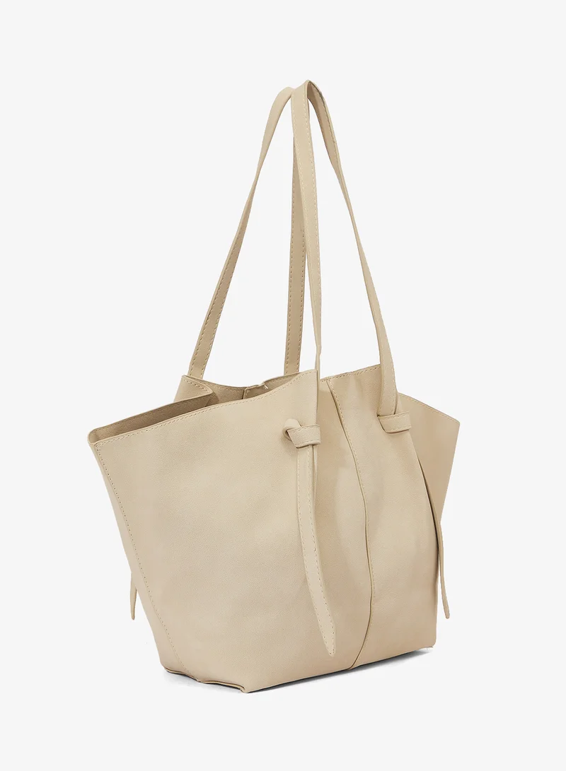 ايلا حقيبة توت من جلد السويد