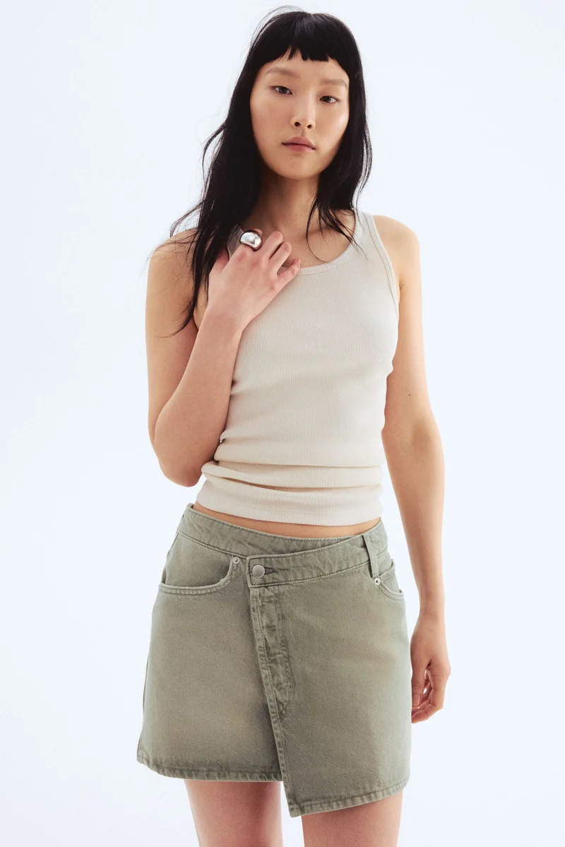 اتش اند ام تنورة ملفوفة من الدنيم