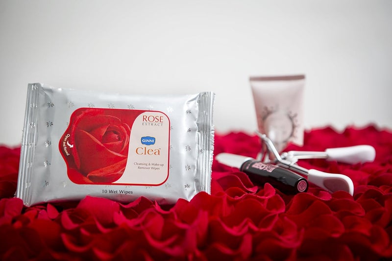 GINNI مناديل جيني كليا المبللة لإزالة المكياج 90 مناديل مرطبة برائحة الورد - Image 4
