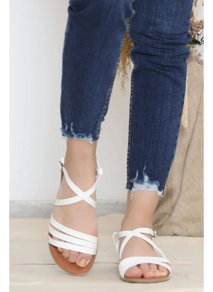 Lisinya 275 3-Stripe Sandals White