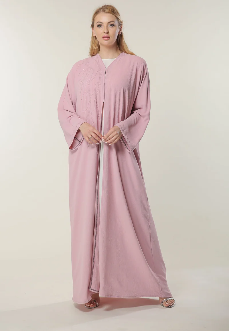 مويستريت Embroidered Flared Sleeve Abaya