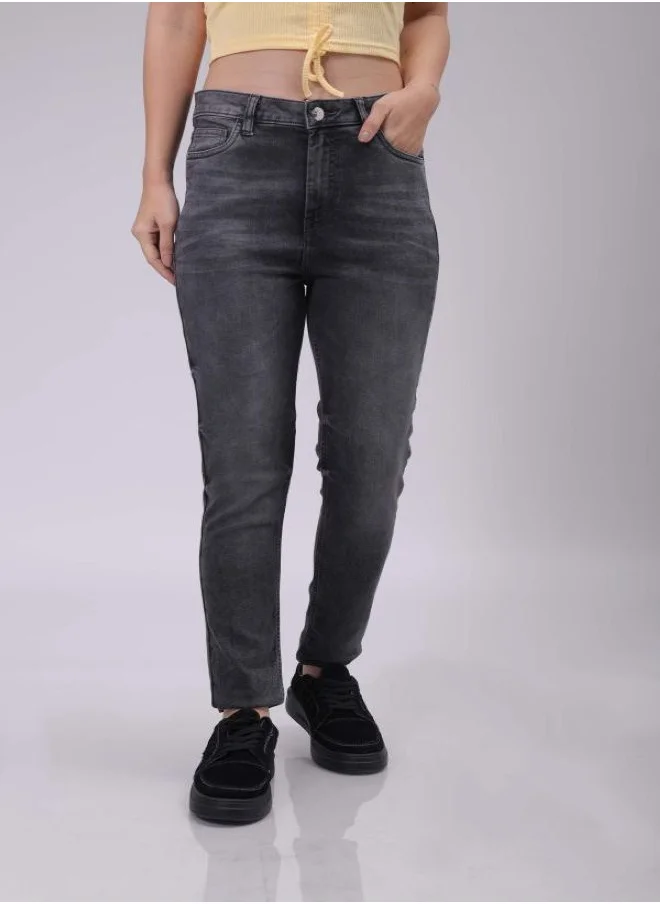 مرفوعة Women Slim Grey Jeans