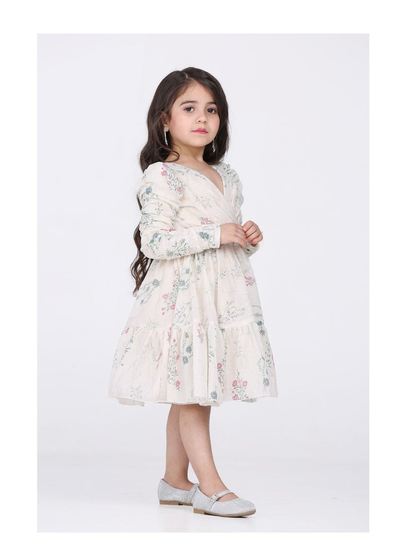 Modern Design Girls' evening dress with long sleeves and a belt at the waist. Your daughter deserves her elegant look full of femininity to be beautiful on all occasions with this dress made of the finest chiffon m  - Image 2