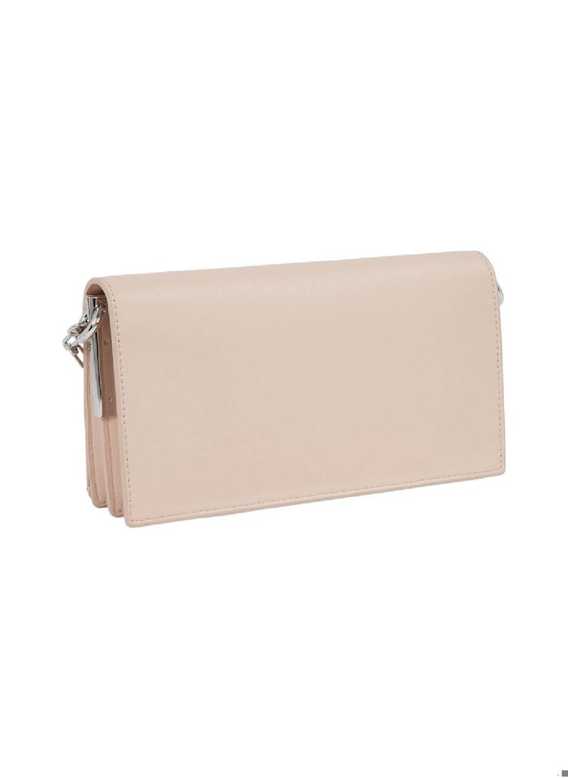 CALVIN KLEIN Small Crossbody Bag  - Image 4