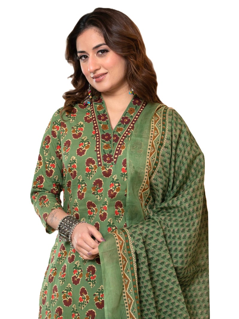 Arayna Women’s Cotton Printed Kurta Set with Pants & Dupatta – 3/4 Sleeve | Elegant Ethnic Wear, Green, X-Large - Image 1