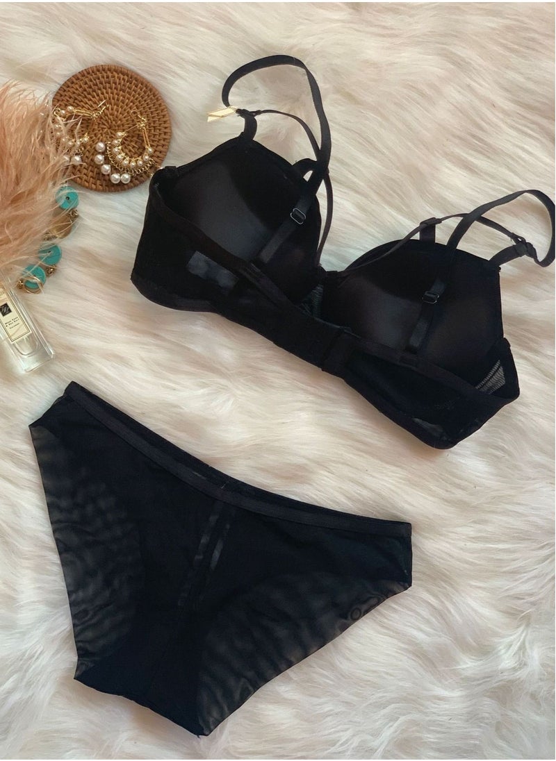 Loquat - Comfy Solid Color Bra Panty Set Women's Underwear Set Black - Image 1