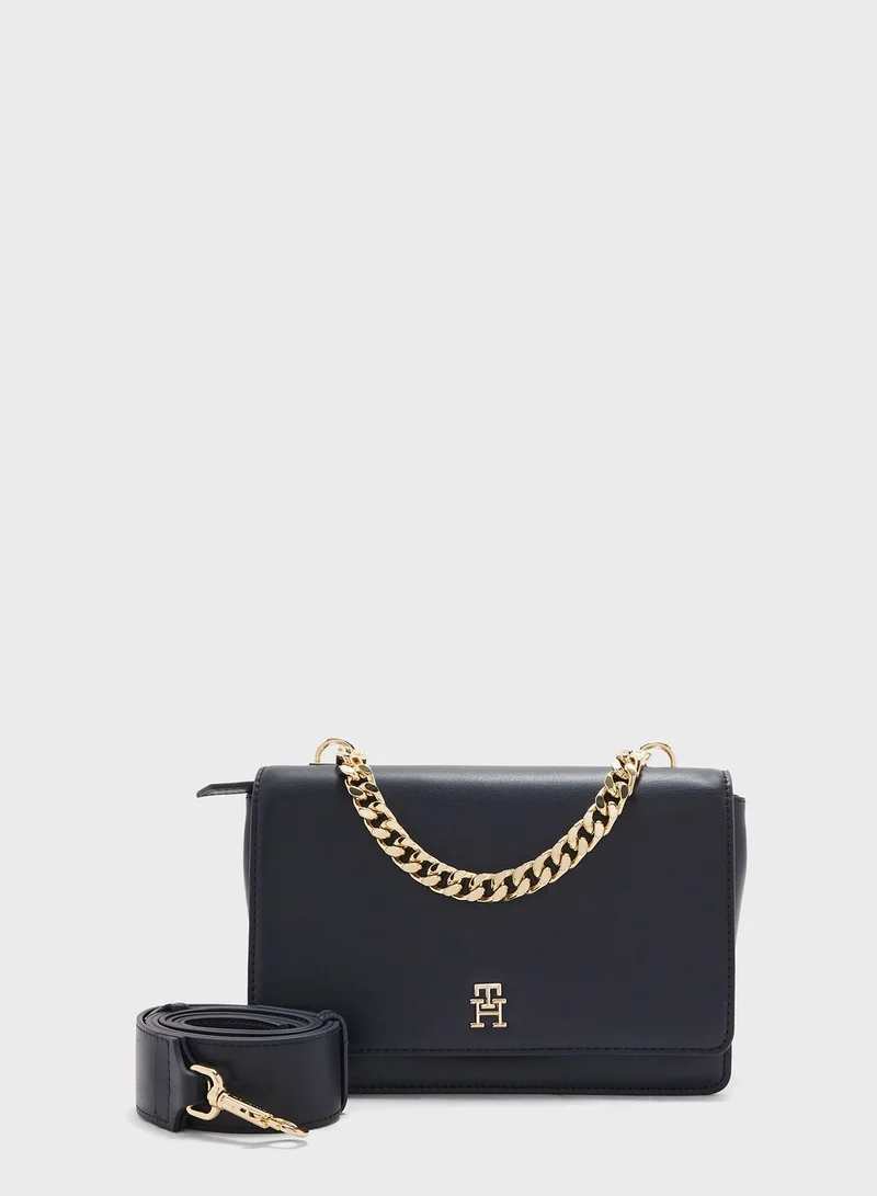 TOMMY HILFIGER Refined  Medium Chain Crossbody Bag