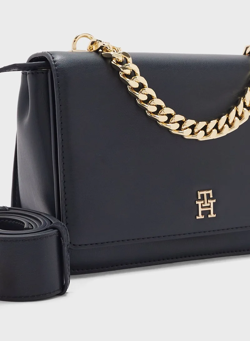 TOMMY HILFIGER Refined  Medium Chain Crossbody Bag