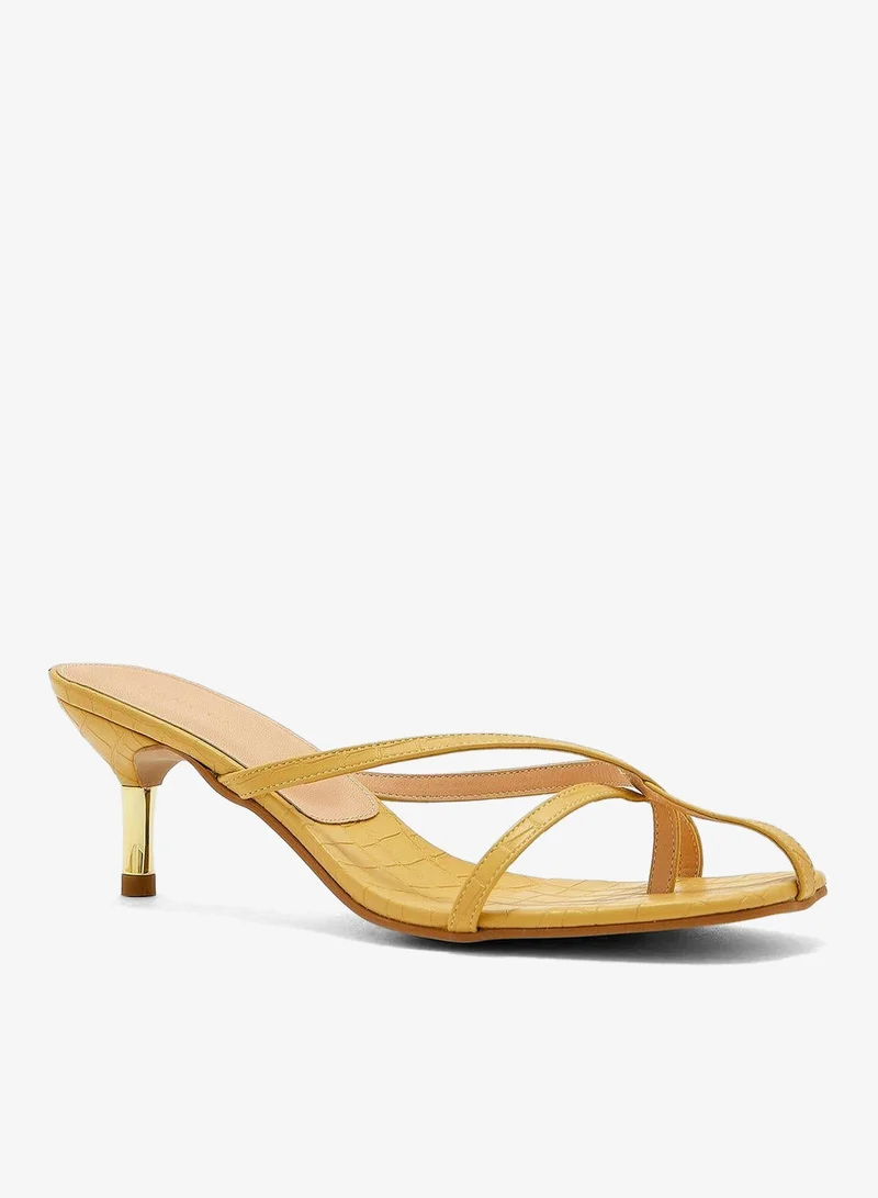 فينتشي صندل بكعب عالي وسيور متعددة