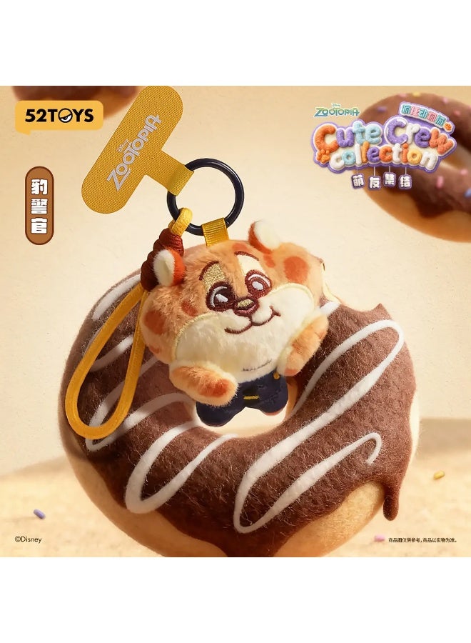 52TOYS الصندوق العشوائي لـ52 تويز، زوتوبيا، المجموعة اللطيفة، حزام هاتف قطيفة، علبة عشوائية واحدة - Image 3