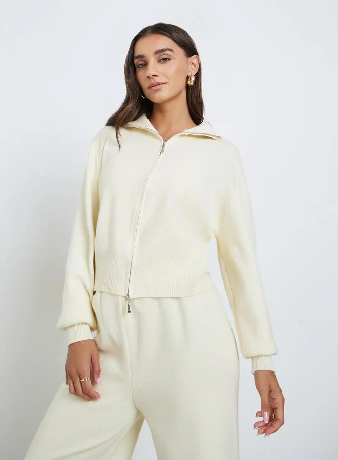 ستايلي طقم منسق من سويتر محبوك وبنطال