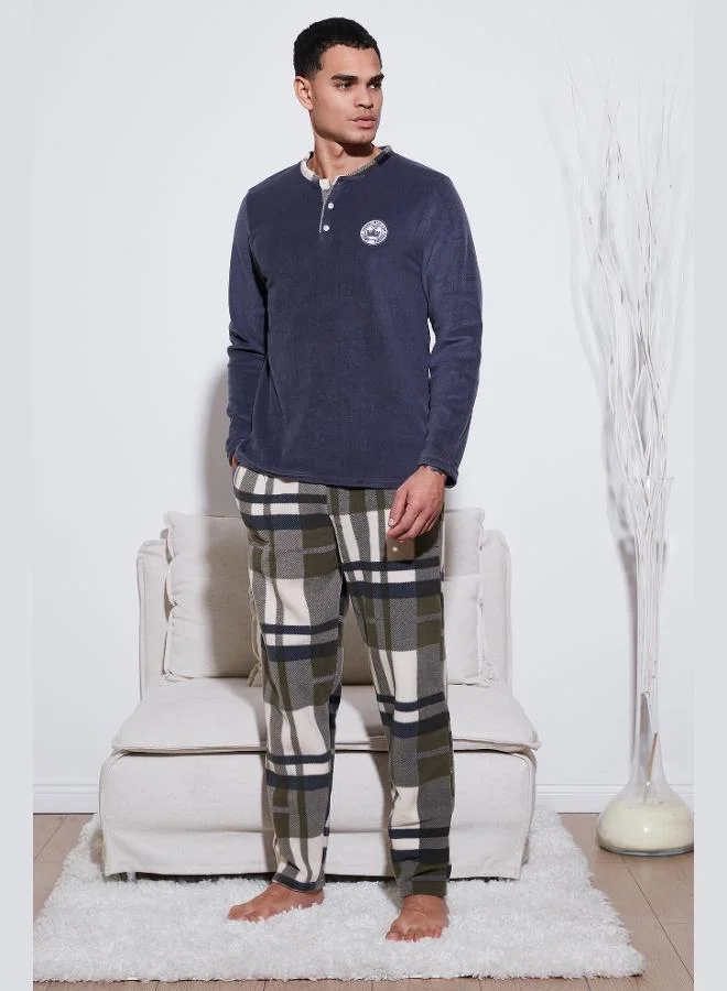 Buratti Plaid Regular Fit Buttoned Crew Neck Winter Fleece Pajama Set Men's PAJAMAS SET 60961008