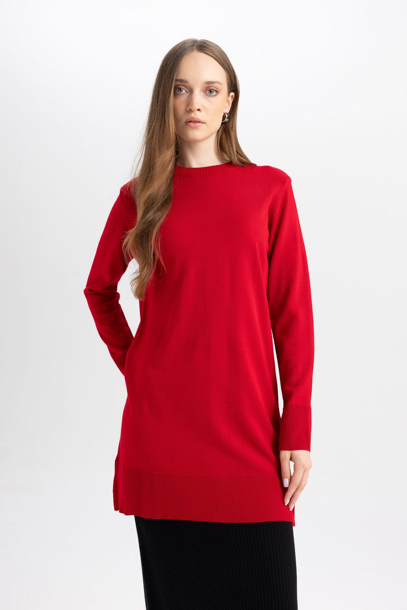 DeFacto Woman Regular Fit Crew Neck Slit Basic Pullover Tunic  - Image 1