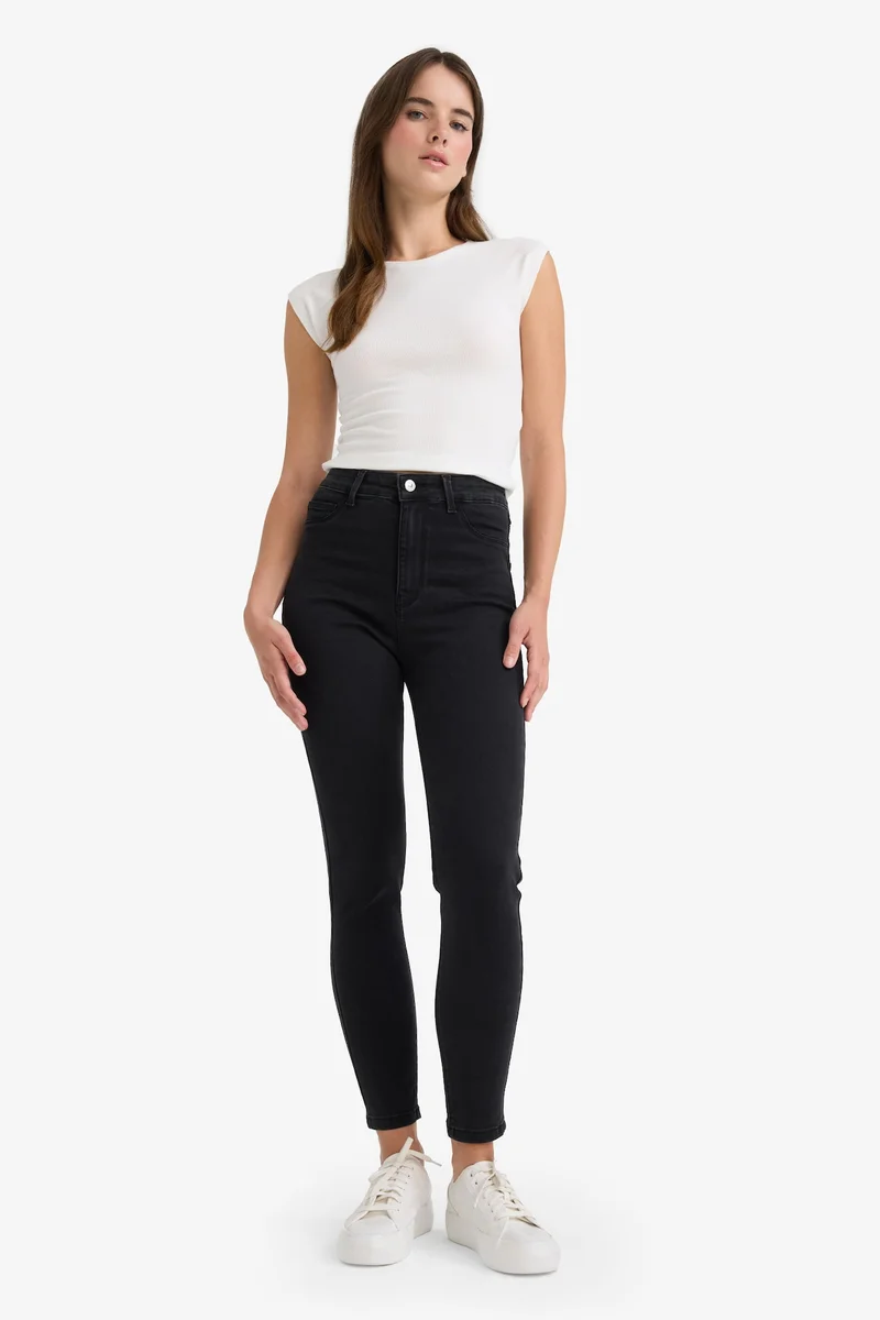 Defacto  High Waist Ankle Length Jeans for Women | Best Price UAE