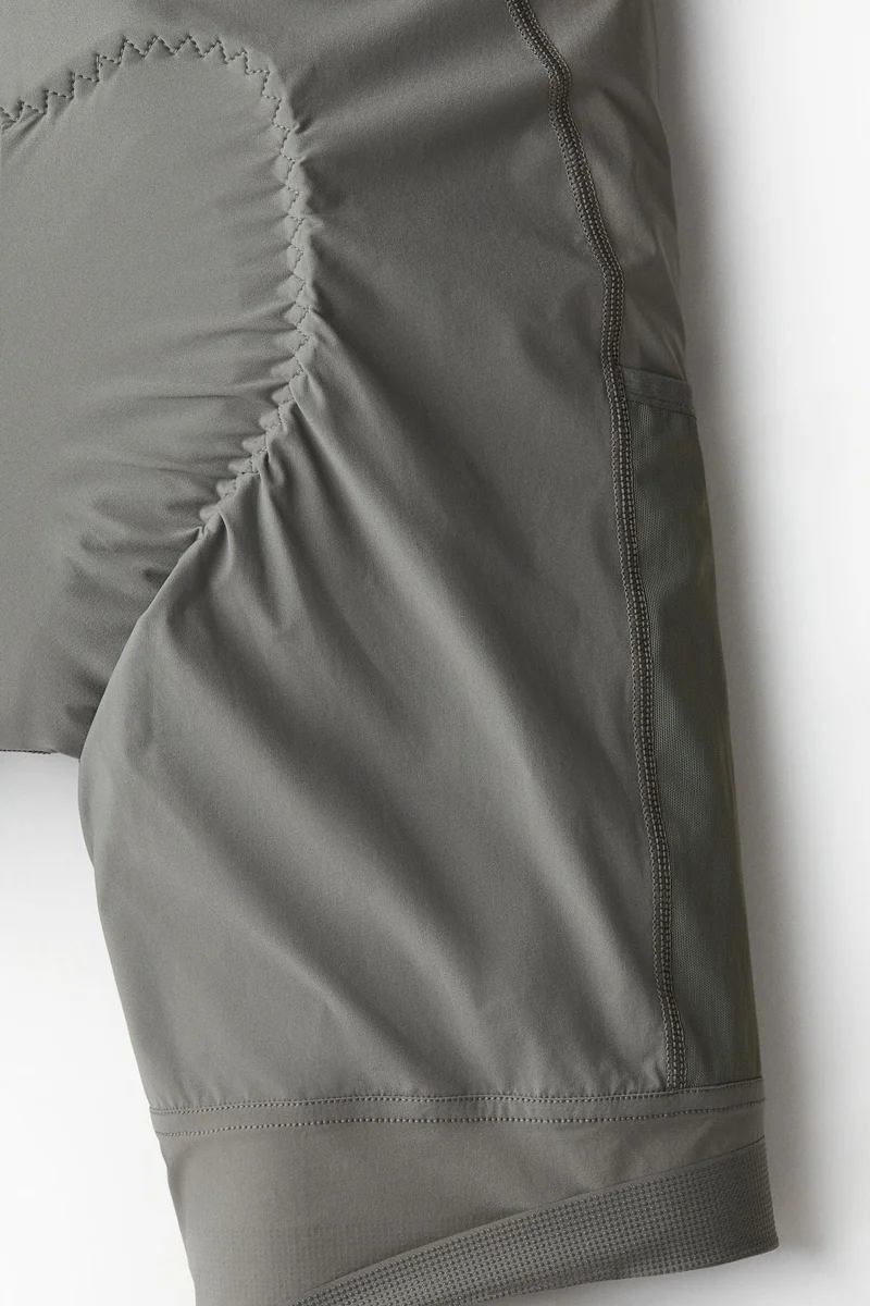 H&M Mid-length cycling bib shorts with DryMove™