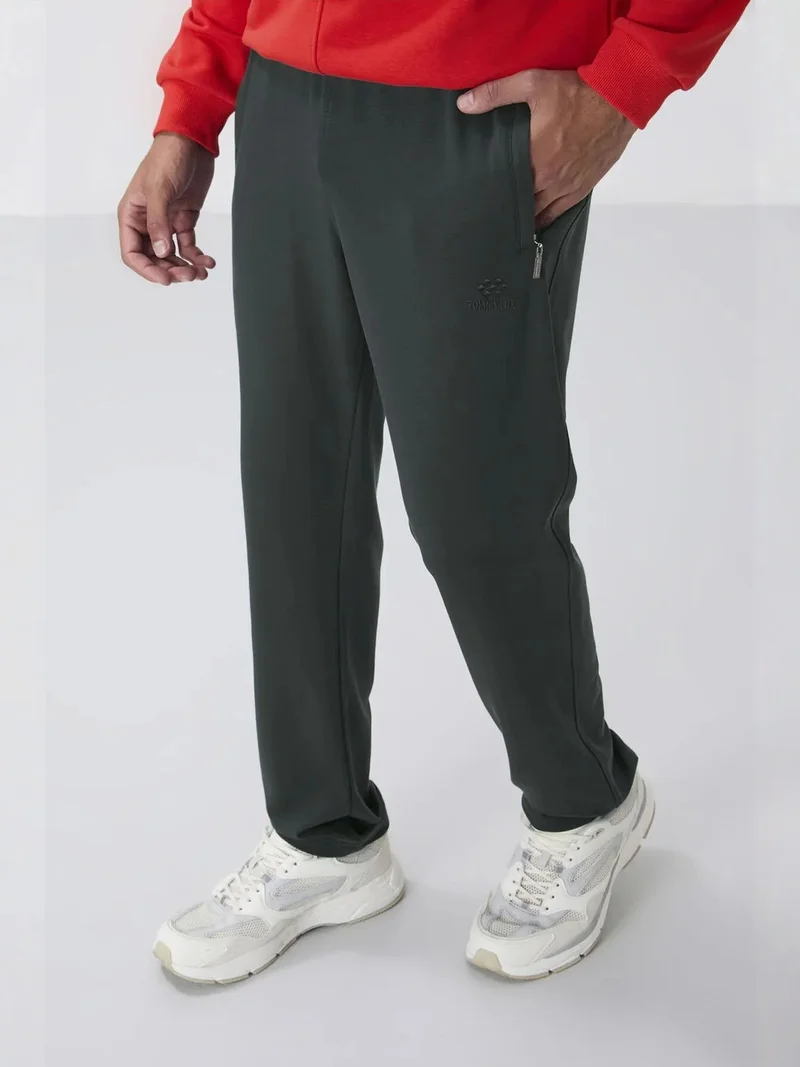 تومي لايف TOMMY Men's Slim-fit Straight-leg Sweatpants