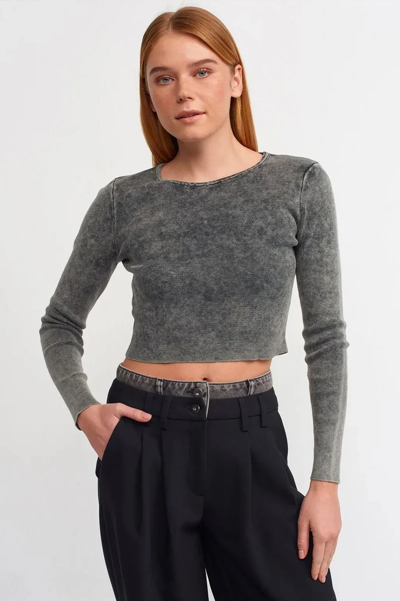 DILVIN Women's Ribbed Crop Crew Neck Sweater