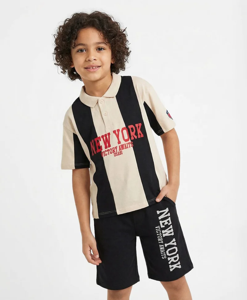 Primo Gino Primo Gino 100% Cotton Drop Shoulder Oversized New York Graphic Half Sleeves Polo T-Shirt & Printed Shorts Set- Off White & Black