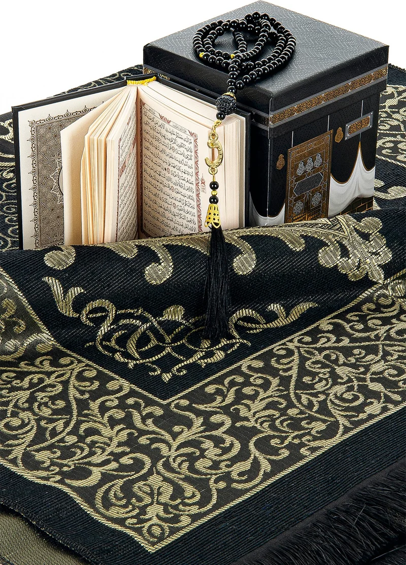 İhvan Ihvan Kaaba Patterned Mevlüt Set with Quran and Prayer Mat in Special Box Black