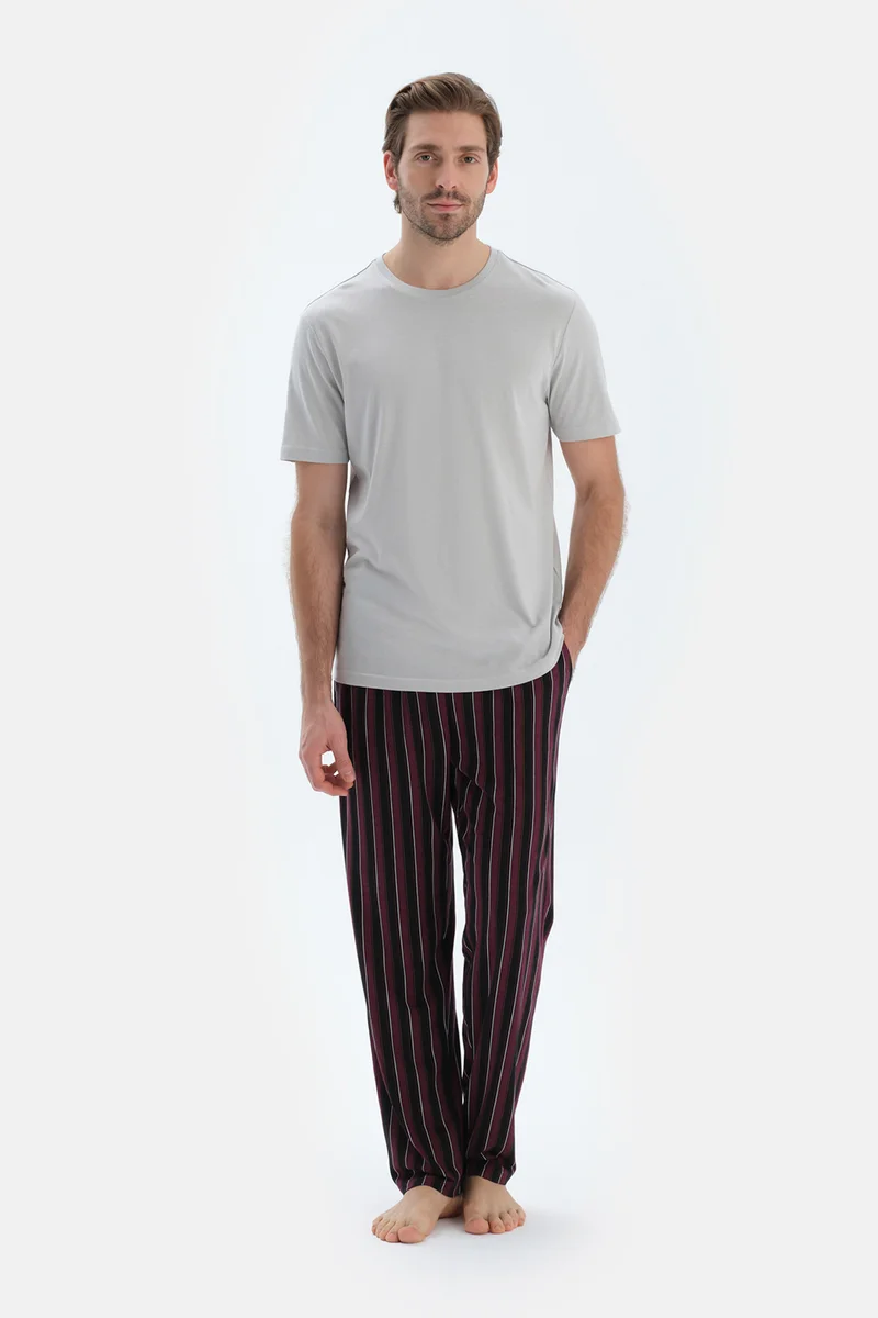 dagi T-shirt & Trousers Pajama Set Crew Neck Cotton Blend Mid Rise Regular/Classic Fit Sleepwear