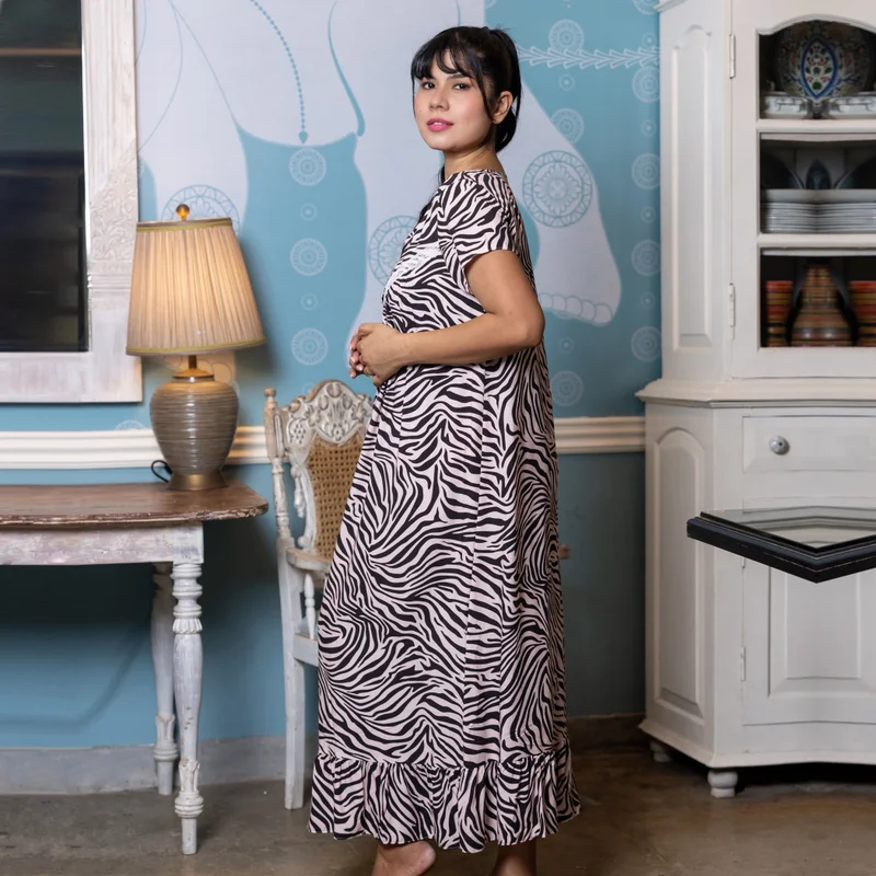 Aadaraya  Aadaraya Night Dress Short Sleeves Animal Print for Women | Best Price UAE