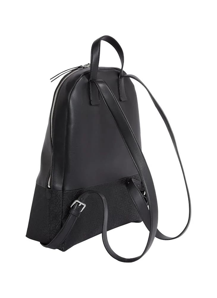 كالفن كلاين Mixmedia Backpack