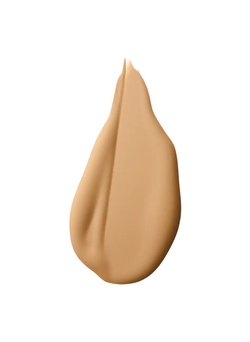 MAC Cosmetics Studio Radiance Serum powered Foundation NC25 - Image 2
