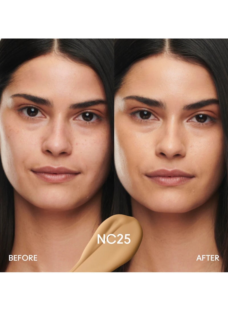 MAC Cosmetics Studio Radiance Serum powered Foundation NC25 - Image 3