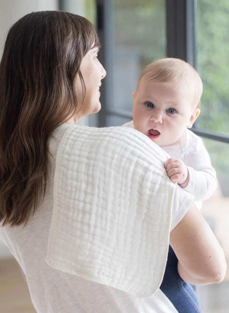 كابتن تيك Comfy Cubs 6-Pack Large Cotton Muslin Burp Cloths - Extra Absorbent & Soft 6-Layer Hand Washcloths in White for Ultimate Comfort and Cleanliness. - Image 2