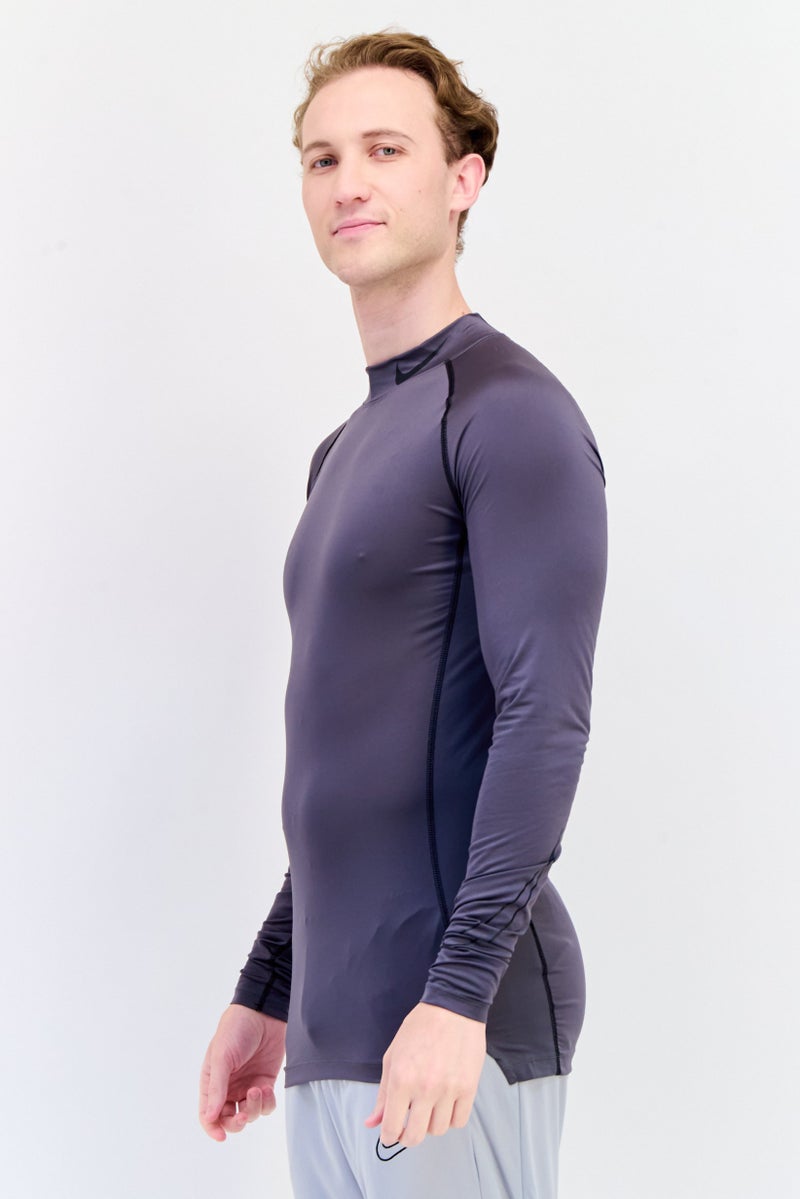 Nike Men Sportswear Fit Long Sleeve Outdoor T-Shirt, Grey - Image 2