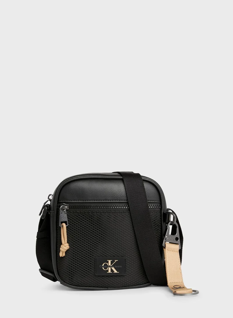 Calvin Klein Jeans Logo Messenger Bag