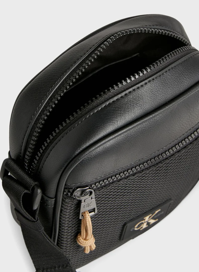 Calvin Klein Jeans Logo Messenger Bag