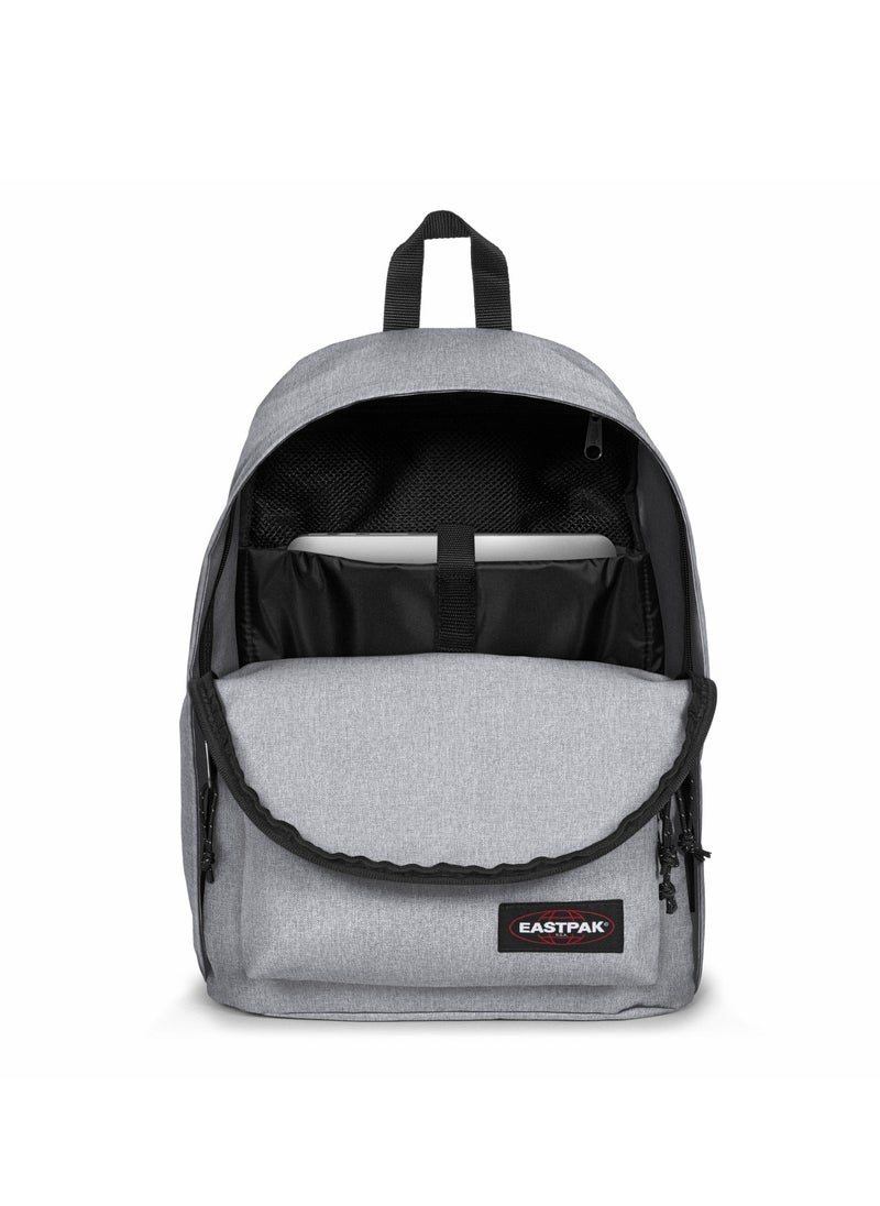 EASTPAK حقيبة ظهر للكمبيوتر المحمول Eastpak-Office Zippl'R متوسطة الحجم - رمادية اللون - EK0A5BBJ363  - Image 2