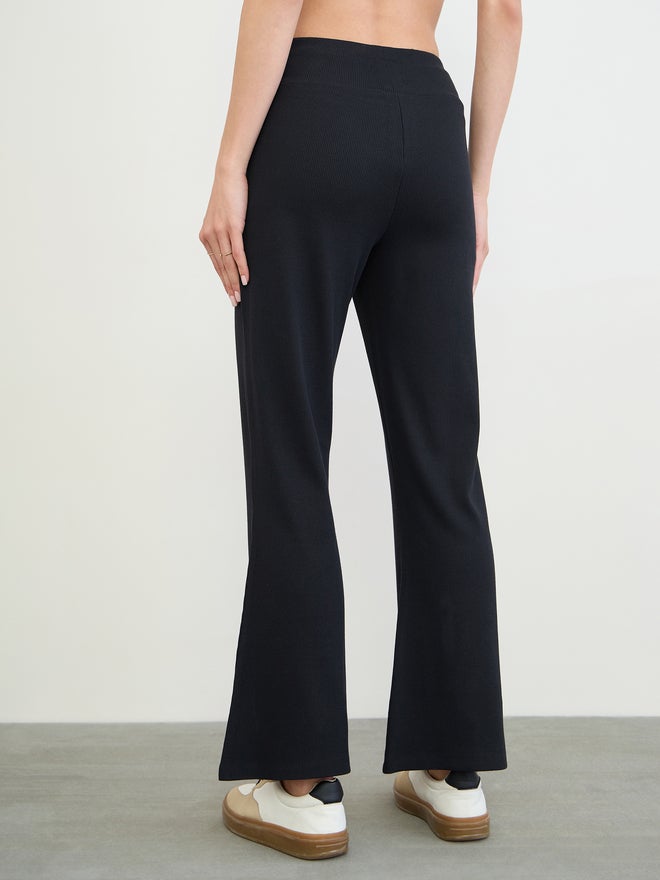 Styli Black Ribbed Flared Leggings - Image 4