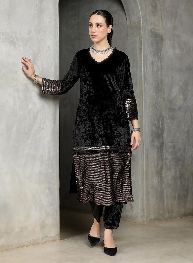 QISSA Women's Velvet-Gleam Kurta Set For Ethnic Wear | V-Neck, Quarter Regular Sleeves | Embroiderd-Block Textured Woven Fabric | 3 Piece Kurta Set Designed For Evening & Party Wear | Midnight Black