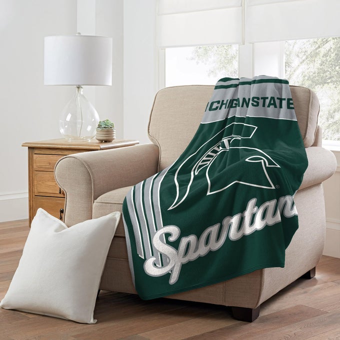NCAA OFFICIALLY LICENSED MICHIGAN STATE SPARTANS 46 X 60 MICROFIBER THROW BLANKET